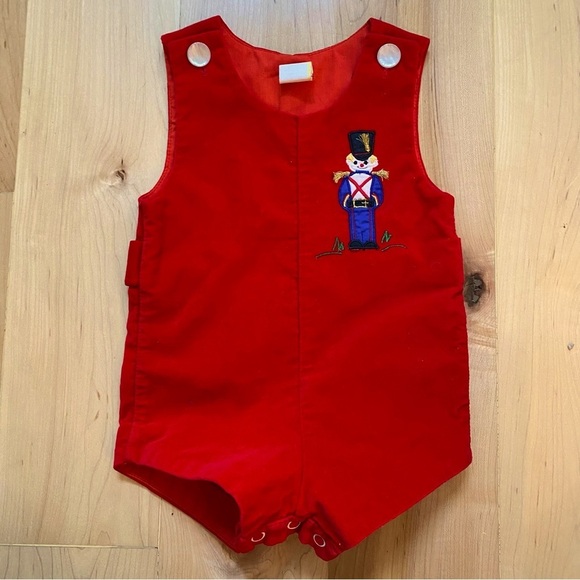 VINTAGE Velour Christmas Baby Red Jonjon Shortall Outfit Romper Mother of Pearl - Picture 1 of 11